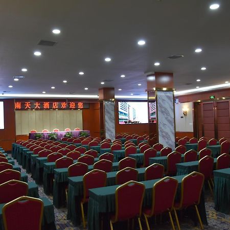 Nantian Grand Hotel Liuzhou Exterior photo